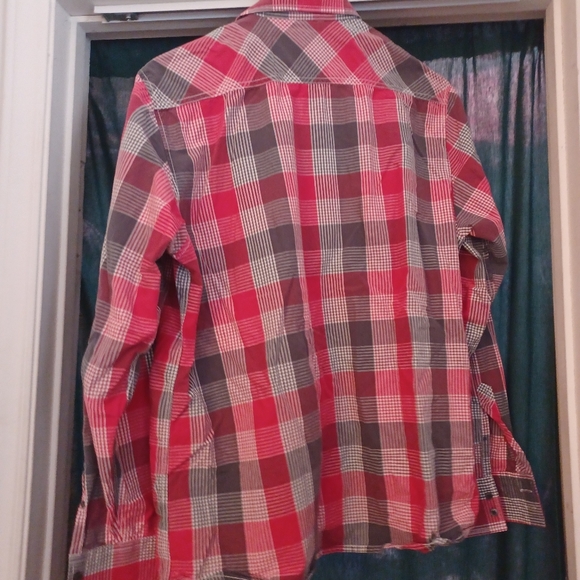 Mens size Large long sleeve button up - Picture 3 of 3